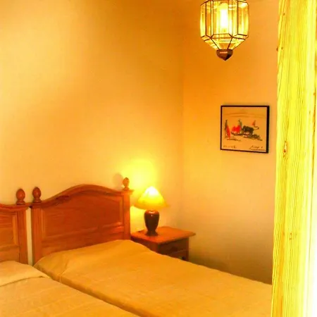 San Ambrosio - In Gruener Oase Mit Terrasse, Pool, Heizung, Wifi *